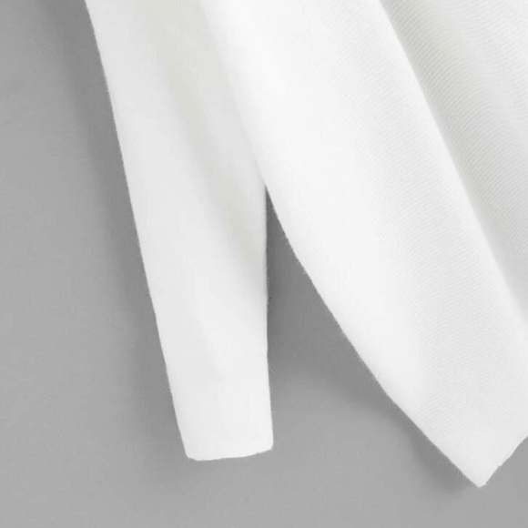 Plus oversized front keyhole sweater - PRICE FIRM - Picture 4 of 7